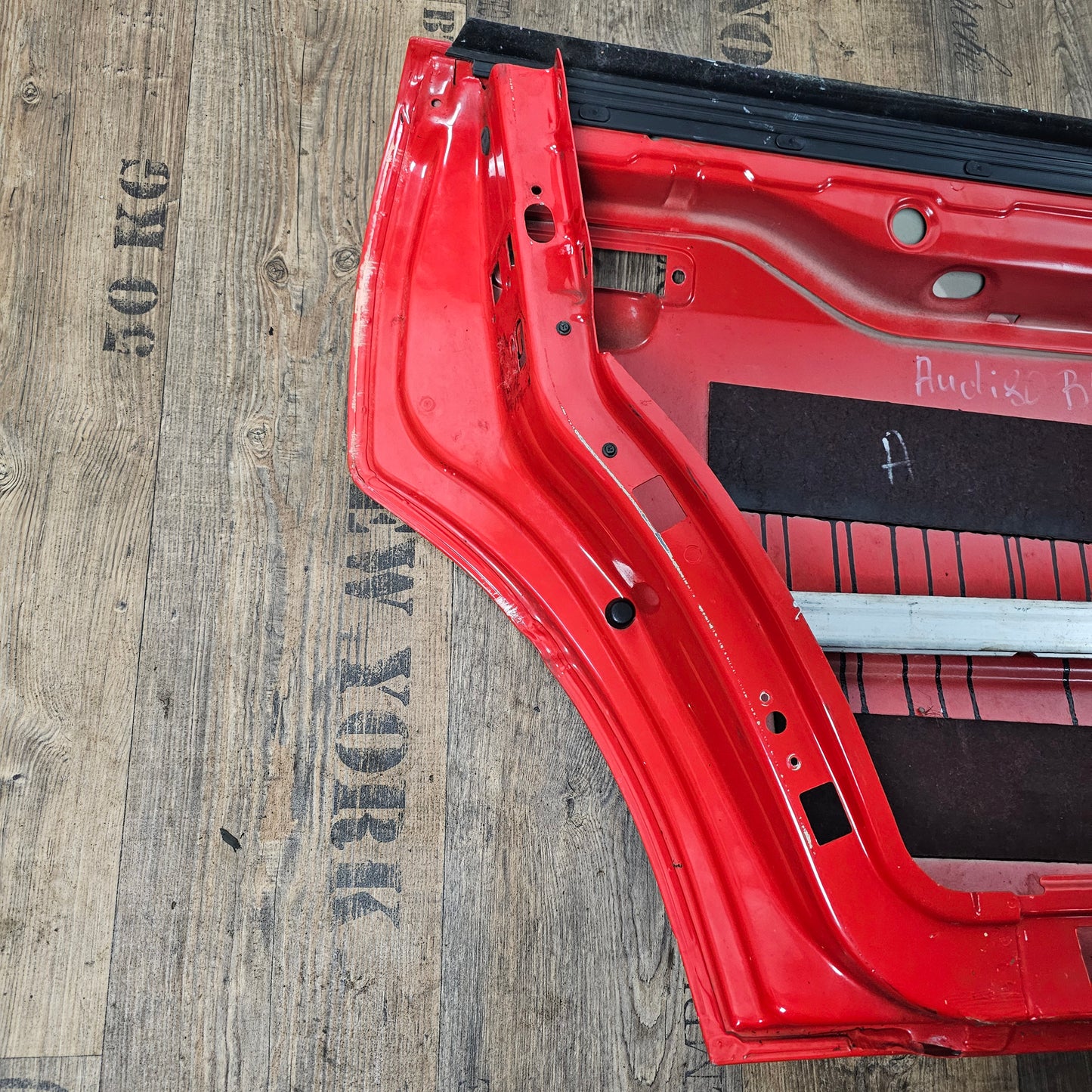 Tür hinten links Audi 80 B4 Typ89 Limo Avant LY3H Laserrot