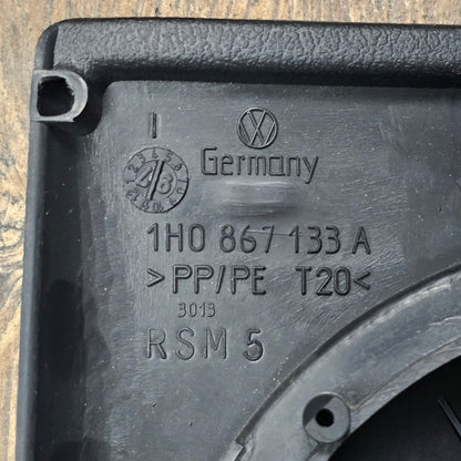 Ablagefach + Lautsprecherabdeckung links VW Golf 3 / Cabrio / Vento – 1H0867133A & 1H0868645 – gebraucht