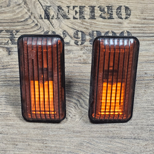 2x Blinkleuchte – 357949117 – VW Passat 4Motion / Syncro / Variant / Santana – Neuwertig (Lagerauflösung)