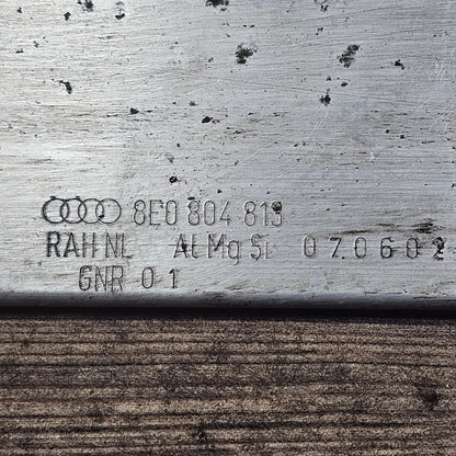 Verbindungsstrebe Bodenblech vorne Audi A4 B6 B7 S4 Cabrio 8E 8E0804813