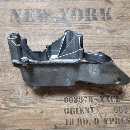 Motorhalter Motorlagerhalter VW Golf 4 / Audi – 1.4 16V AHW AXP – 036199275E