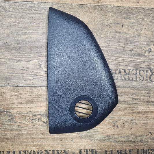 Verkleidung Armaturenbrett vorne rechts Audi A6 4F 4F0 857 086 C Indigo Blau - gebraucht