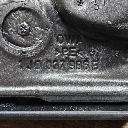 Spiegeldreieck mit Hochtöner VW Golf IV – Teilenummer 1J0 837 986 B – Gebraucht