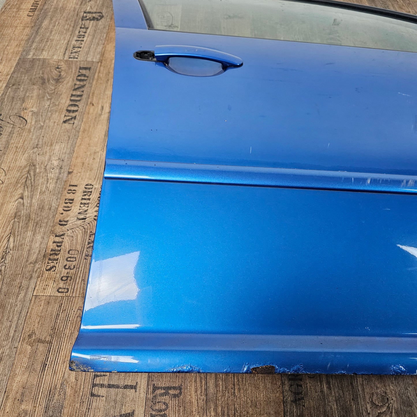 Tür vorne rechts VW Bora 1J2 Blau