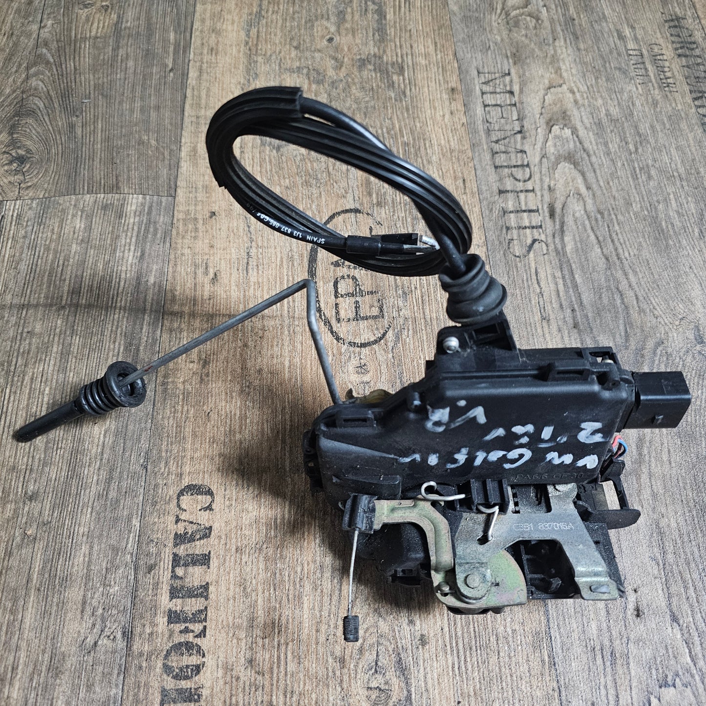 VW Golf IV Türschloss vorne rechts – Originalteil 3B1 837 016A – Gebraucht