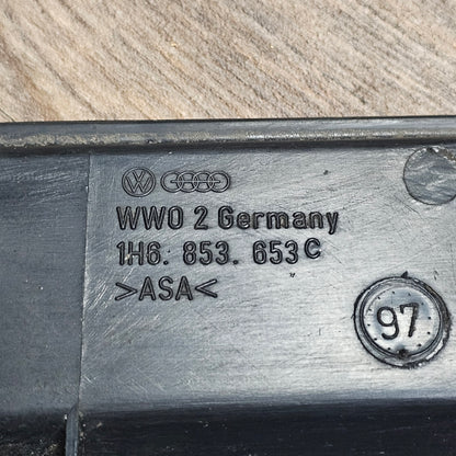 Kühlergrill VW Golf 3 – 1H6853653C – Dragongreen (LC6P) lackiert – gebraucht