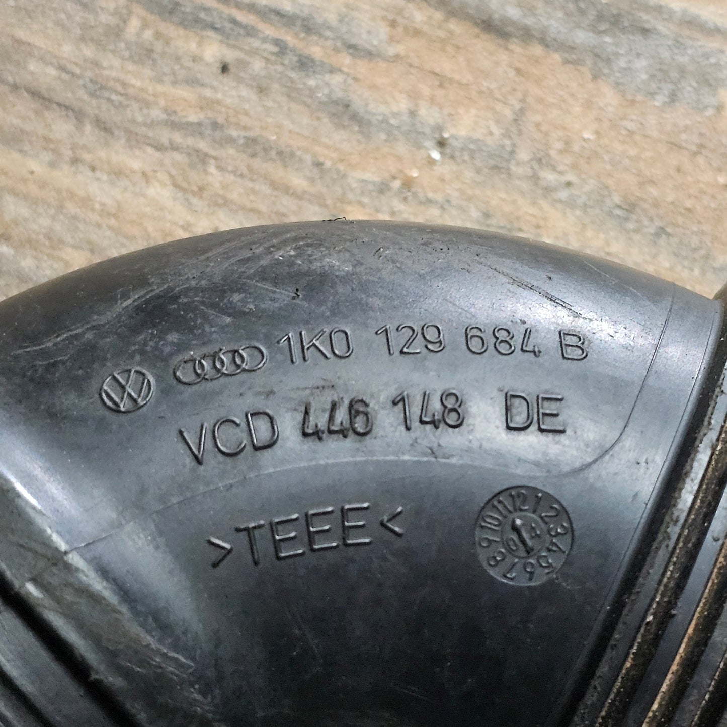 ORIGINAL VW Ansaugschlauch Rohr Schlauch GOLF 5 6 PASSAT B6 B7 1.4 TSI 1K0129684B
