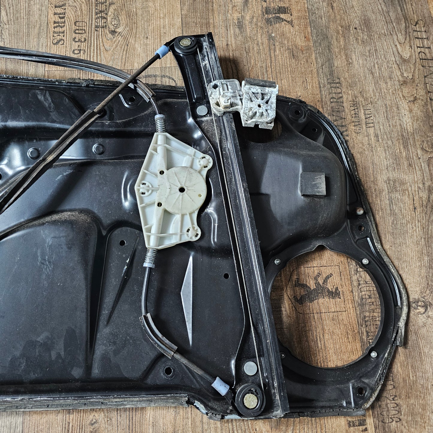 Fensterheber VW Golf IV – Teilenummer 1J3 837 756 B – Gebraucht