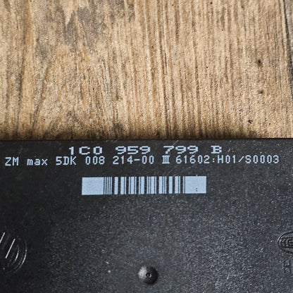 VW Golf 4 / Passat 3B 3BG Komfortsteuergerät Wegfahrsperre 1C0 959 799 B