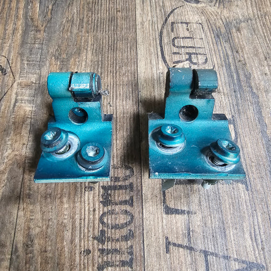 Türscharnier rechts VW Golf 3 – Dragon Green (LC6P) – gebraucht – Original VW