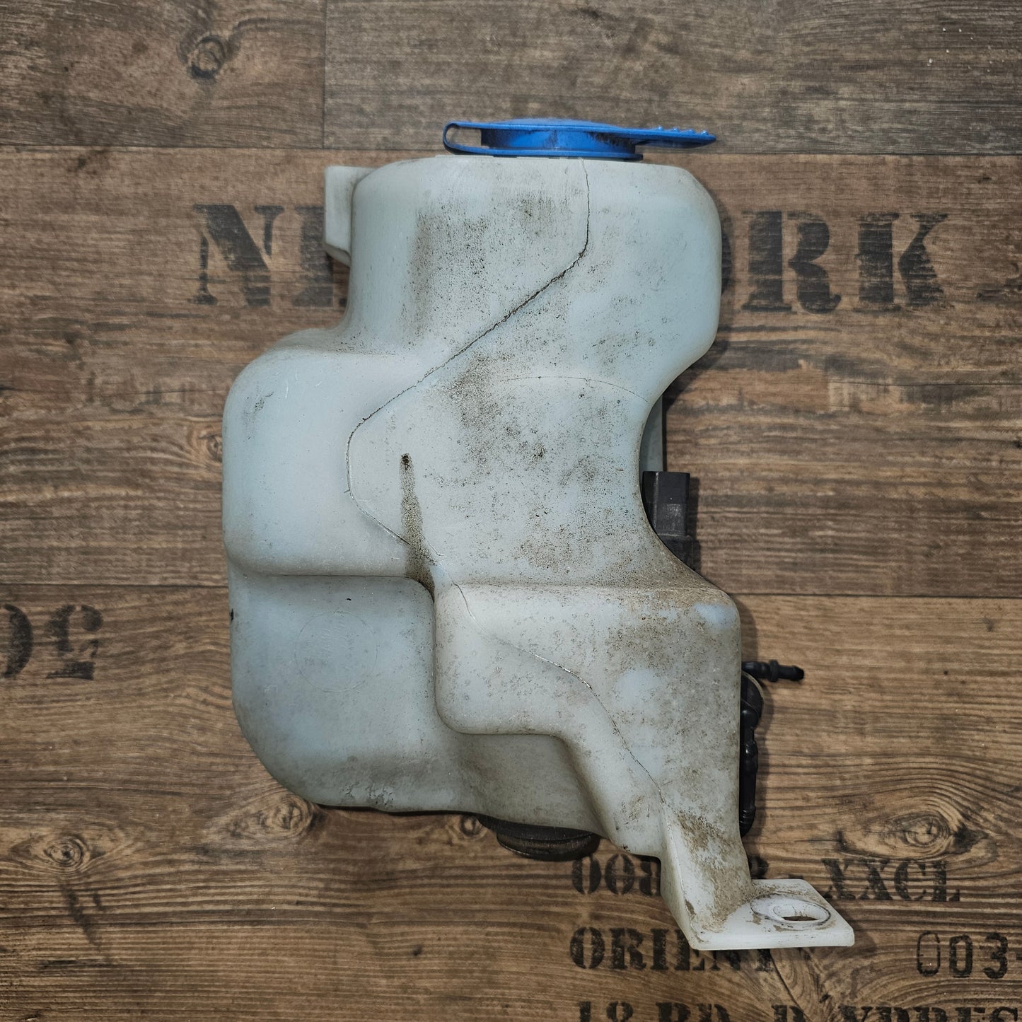 Wischwasserbehälter + Pumpe Audi A3 VW Golf 4 1J0955453B