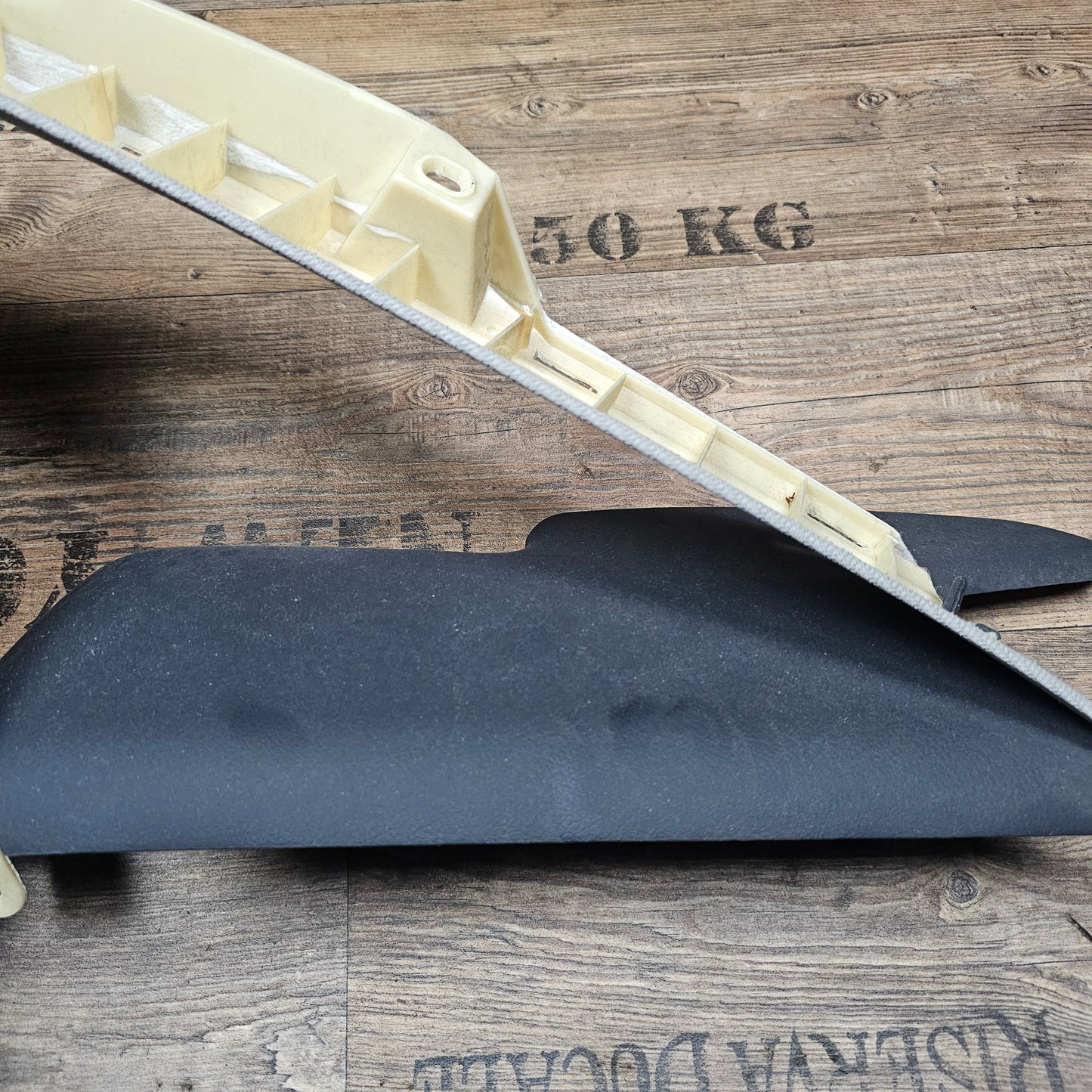 Säulenverkleidung C/D-Säule links oben silber Audi A6 4F 4F5 867 287 - gebraucht