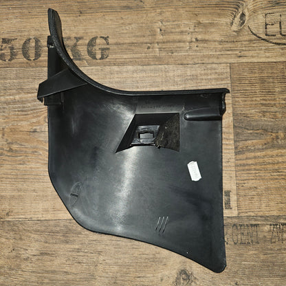 Fußraumverkleidung Beifahrer rechts VW Jetta 1J1 863 484