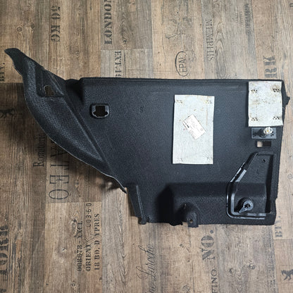 Seitenverkleidung Kofferraum Rechts VW Golf IV 1J6 867 428 K + Schließriegel 1J0 867 468 – Gebraucht
