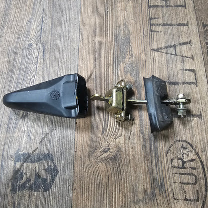 Türfangband / Türstopper links oder rechts VW Golf 3 / Vento / Cabrio – 1H0837323 – gebraucht