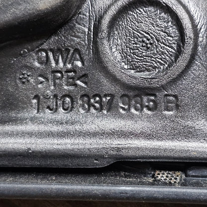 Spiegeldreieck mit Hochtöner VW Golf IV – Teilenummer 1J0 837 985 B – Gebraucht