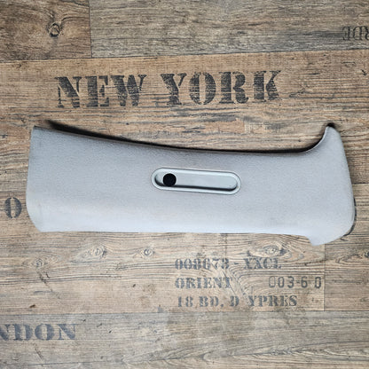 B-Säulenverkleidung rechts Grau VW Golf IV / Jetta GLI MK4 00–05 – Teilenummern 1J0 868 311 / 1J3 867 244 C / 1J3 867 286 – Gebraucht
