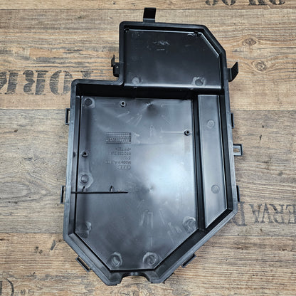 Audi A4 B6 B7 8E Gehäuse Interfacebox Steuergerät 8E0035613A + 8E0035619 gebraucht