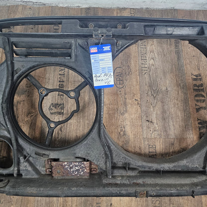1x Audi A4 B5 Original Schlossträger Frontmaske vorne 8D0 805 594 gebraucht