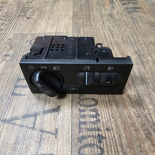 Lichtschalter + Leuchtweitenverstellung – 1H6941531N & 1H6941333B – VW Golf 3 – TRW – gebraucht