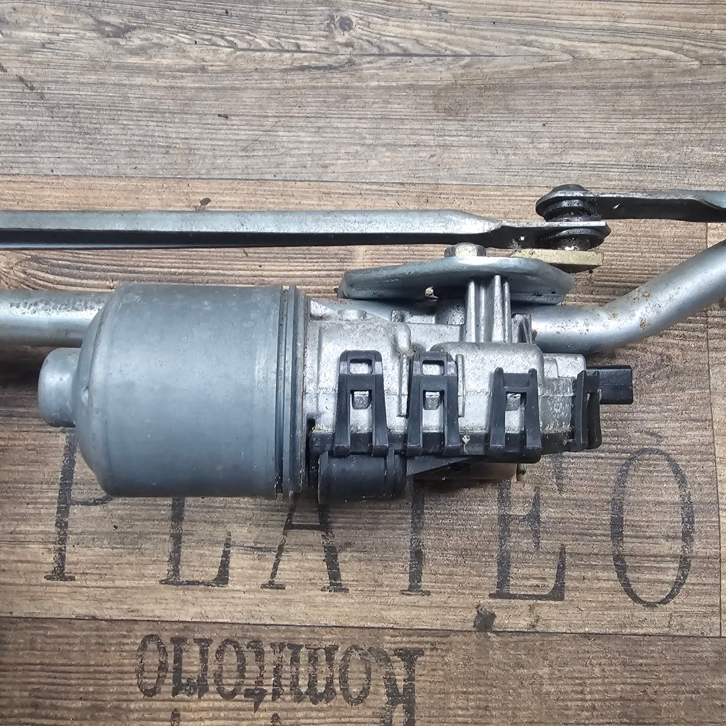 Scheibenwischermotor mit Gestänge Audi A4 B6 (8E) 8E1 955 119 - gebraucht