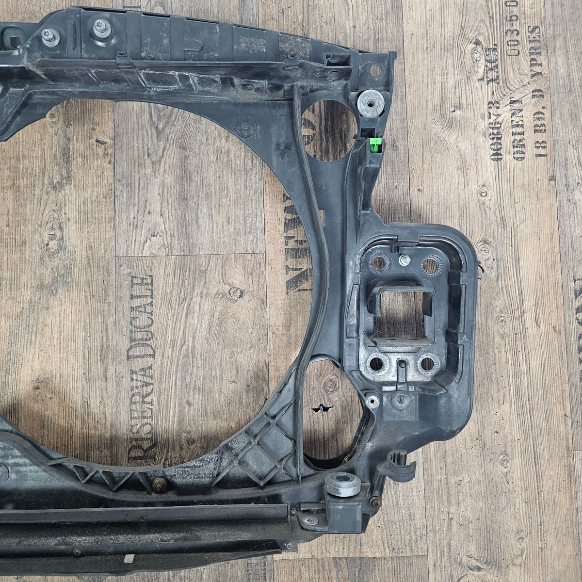 Audi A6 4F C6 Original Schlossträger Frontmaske 4F0 805 594 H Lüfterzarge gebraucht