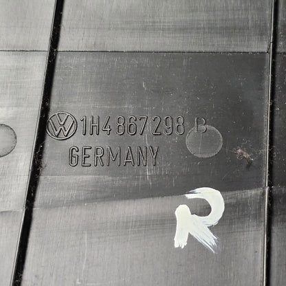 Säulenverkleidung rechts – 1H4867298B – VW Golf 3 / Vento – gebraucht