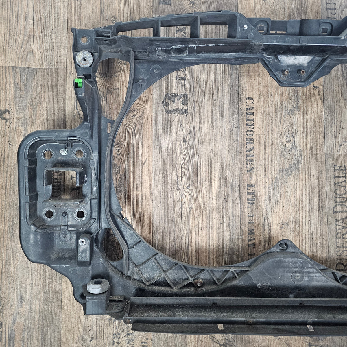 Audi A6 4F C6 Original Schlossträger Frontmaske 4F0 805 594 H Lüfterzarge gebraucht
