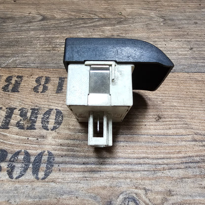 Kontrollleuchte Anhängerbetrieb – 1H1919235 – VW Golf 3 / Vento – gebraucht