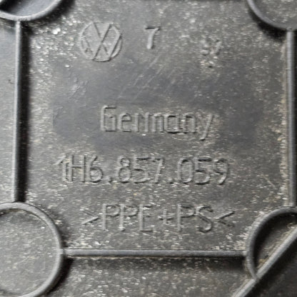 Tachorahmen – 1H6857059 – VW Golf 3 / Vento / Cabrio – gebraucht