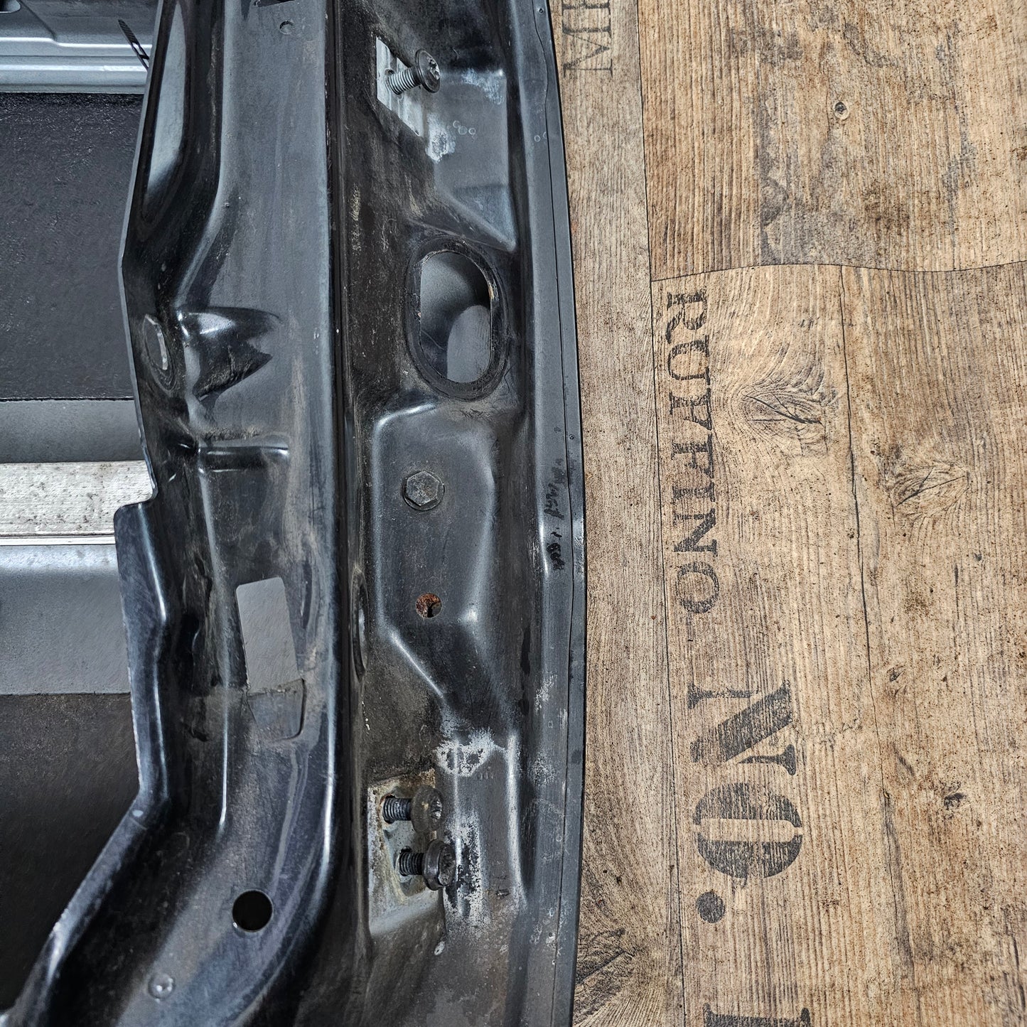 Tür vorne links Audi A4 B5 8E LZ9U Vulkanschwarz Perleffekt