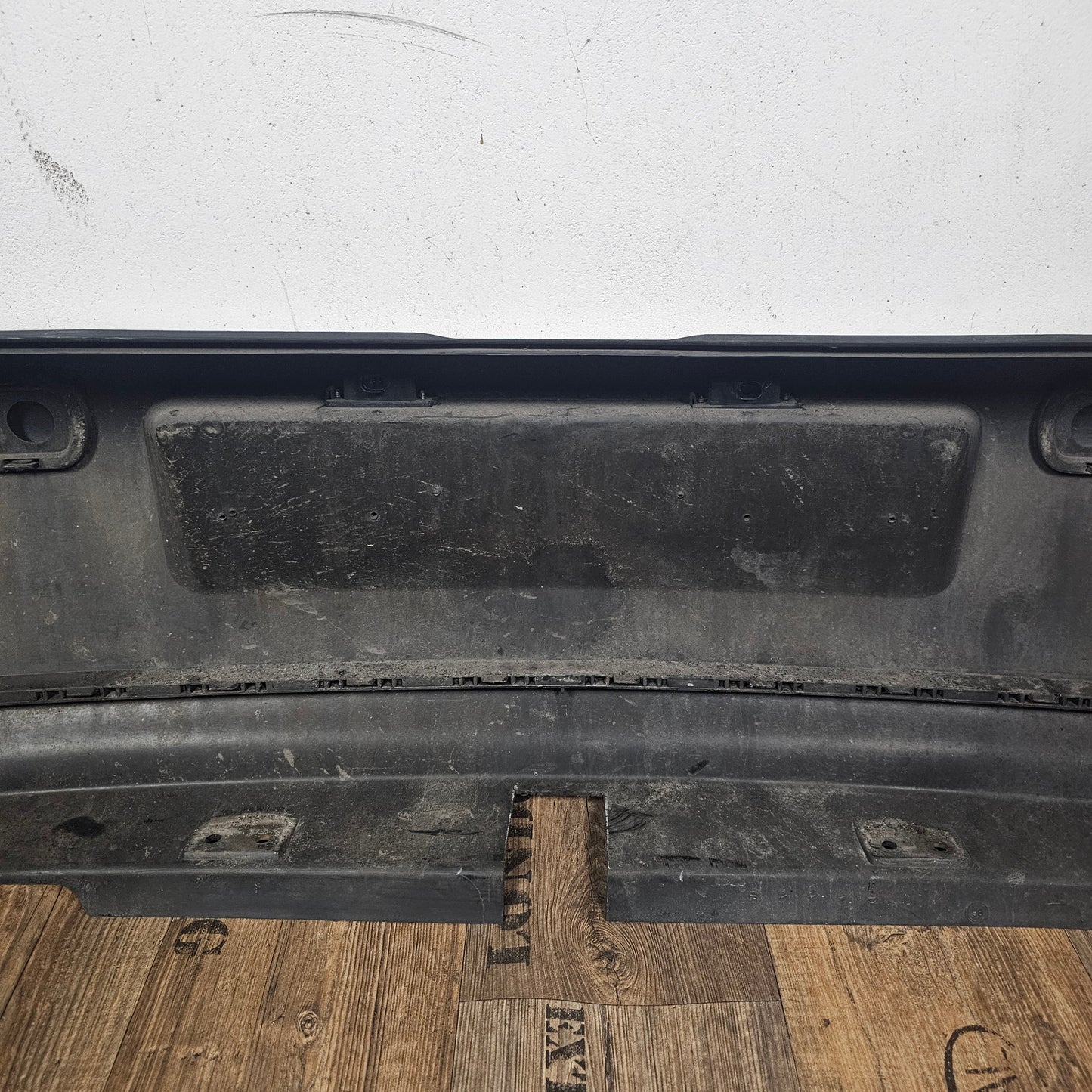 VW Golf 4 IV Original Heckstoßstange Stoßfänger hinten Heckschürze 1J6807417 gebraucht / LC7U Beech Grey Metallic