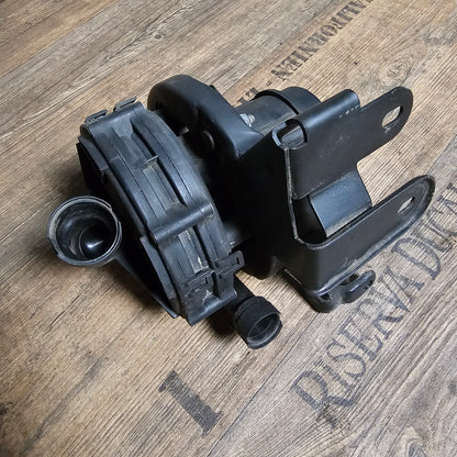 VW Golf IV Sekundärluftpumpe 071959253 / 1J0906615