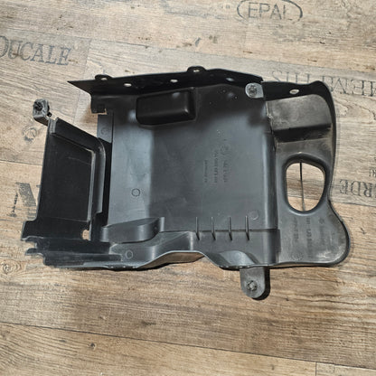Scheinwerferabdeckung rechts VW Golf 4 Luftführung 1J0805965 1J0805962