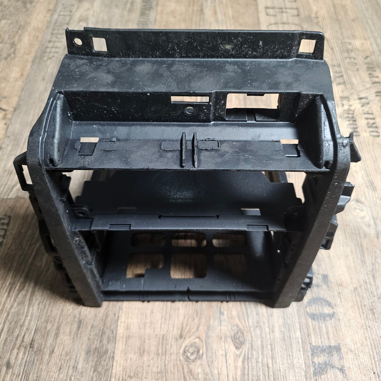VW Golf IV Halterahmen Blende Mittelkonsole – Originalteil 1J1 858 069 E