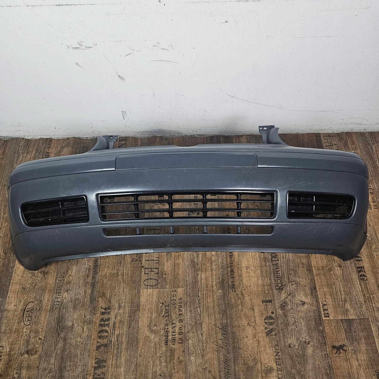 VW Golf 4 IV Frontstoßstange Stoßfänger vorne 1J0 805 903 gebraucht / Marine Grau
