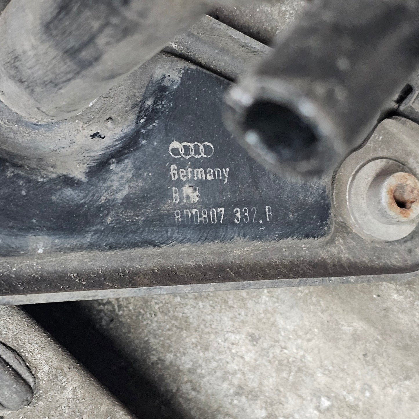 Audi A4 B5 8E Limo Heckstoßstange Stoßfänger hinten 8D0 807 521 LY6P Ragusagrün gebraucht