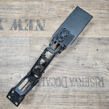 Relaishalter mit Abdeckkappe / Kabelführung vorne rechts Audi A6 4F C6 4F0 937 545 / 4F0 971 981 - gebraucht