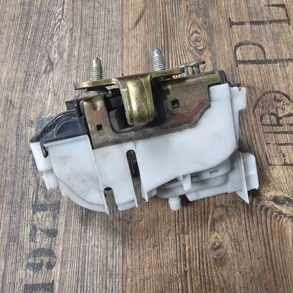 Türschloss rechts vorne VW Golf 3 / Cabrio / Vento – 1H1837016K – gebraucht
