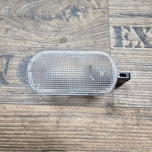 Handschuhfachleuchte mit Schalter VW Golf IV – Teilenummer 1J0 947 311 – Gebraucht