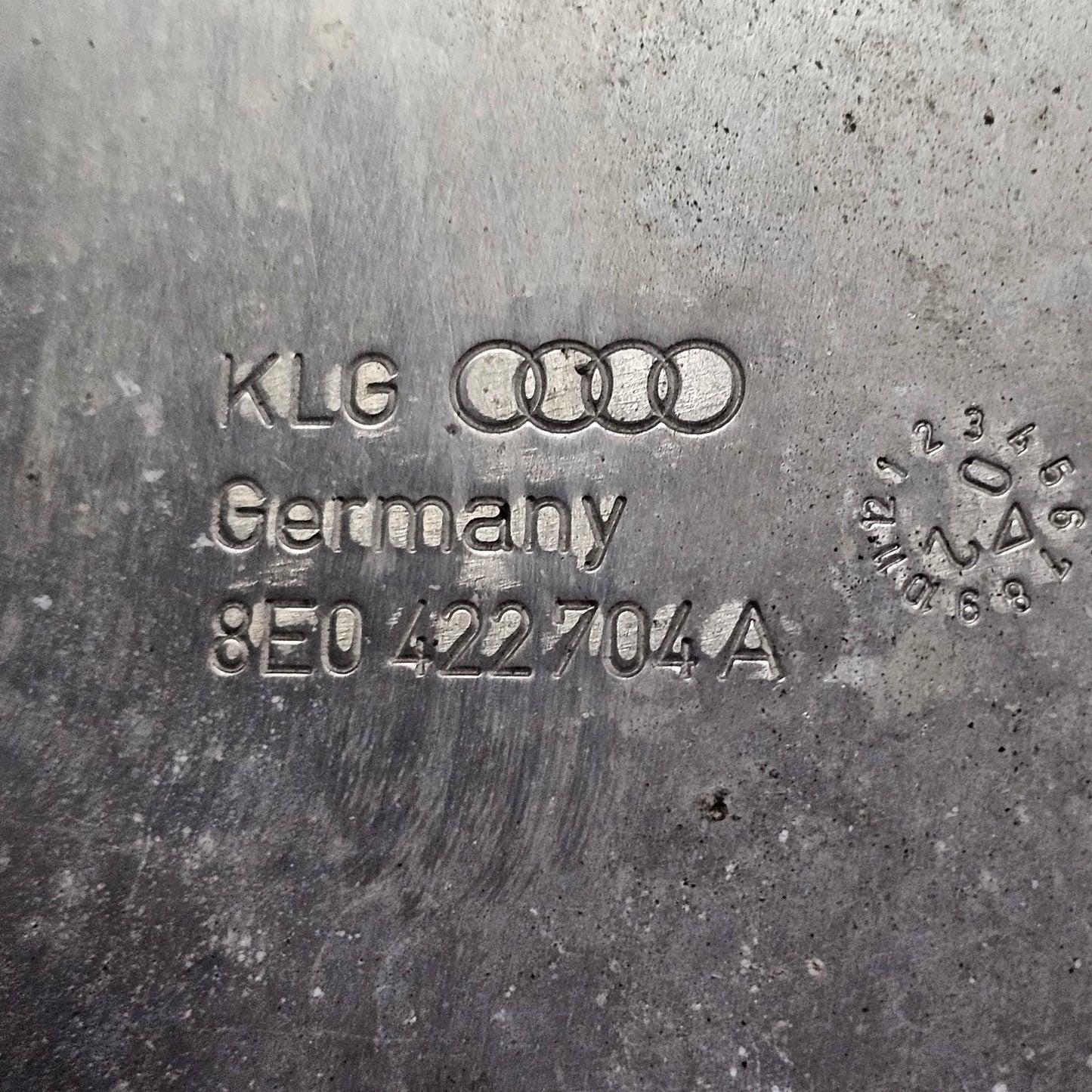Abschirmblech Lenkgetriebe rechts Audi A4 S4 RS4 B6 B7 8E 8E0422704B