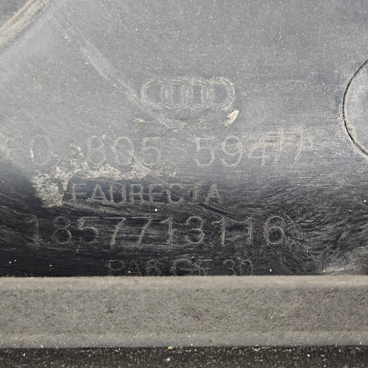 Audi A6 4F C6 Original Schlossträger Frontmaske 4F0 805 594 H Lüfterzarge gebraucht