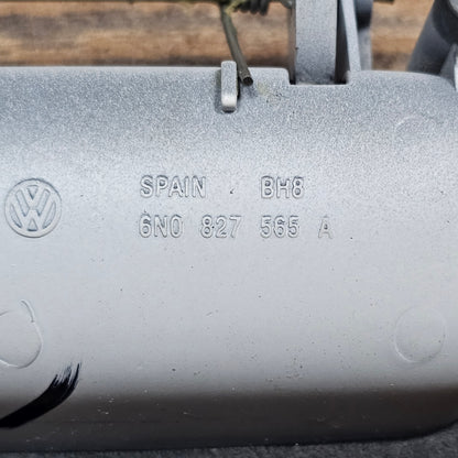 Heckklappengriff grau – VW Polo 6N – 6N0827565A – neu (Lagerware)