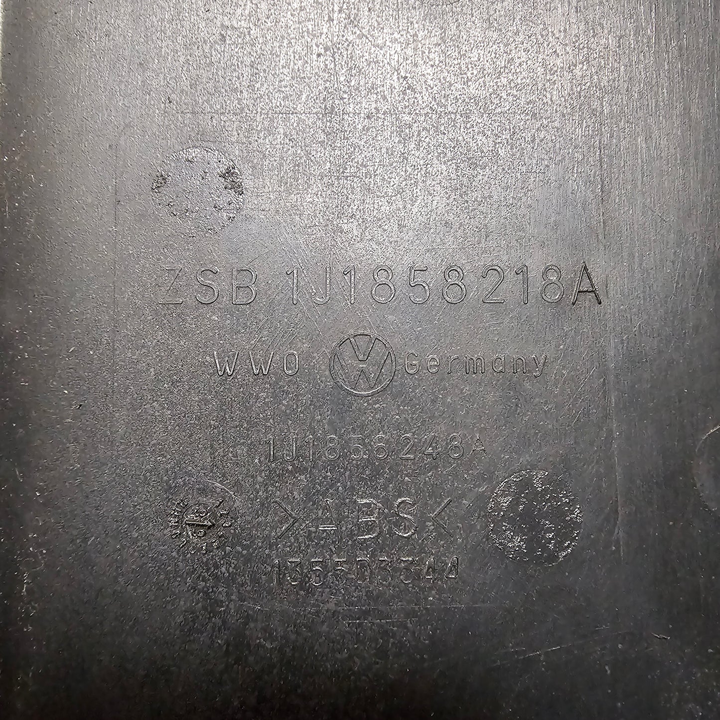 „Armaturenbrett Verkleidung rechts VW Golf 4 Jetta Bora 1J1 858 218 A