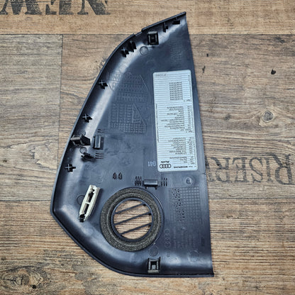 Verkleidung Armaturenbrett vorne rechts Audi A6 4F 4F0 857 086 C Indigo Blau - gebraucht