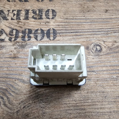 ABS Schalter – 357919235D – VW Passat B3 / B4 – gebraucht