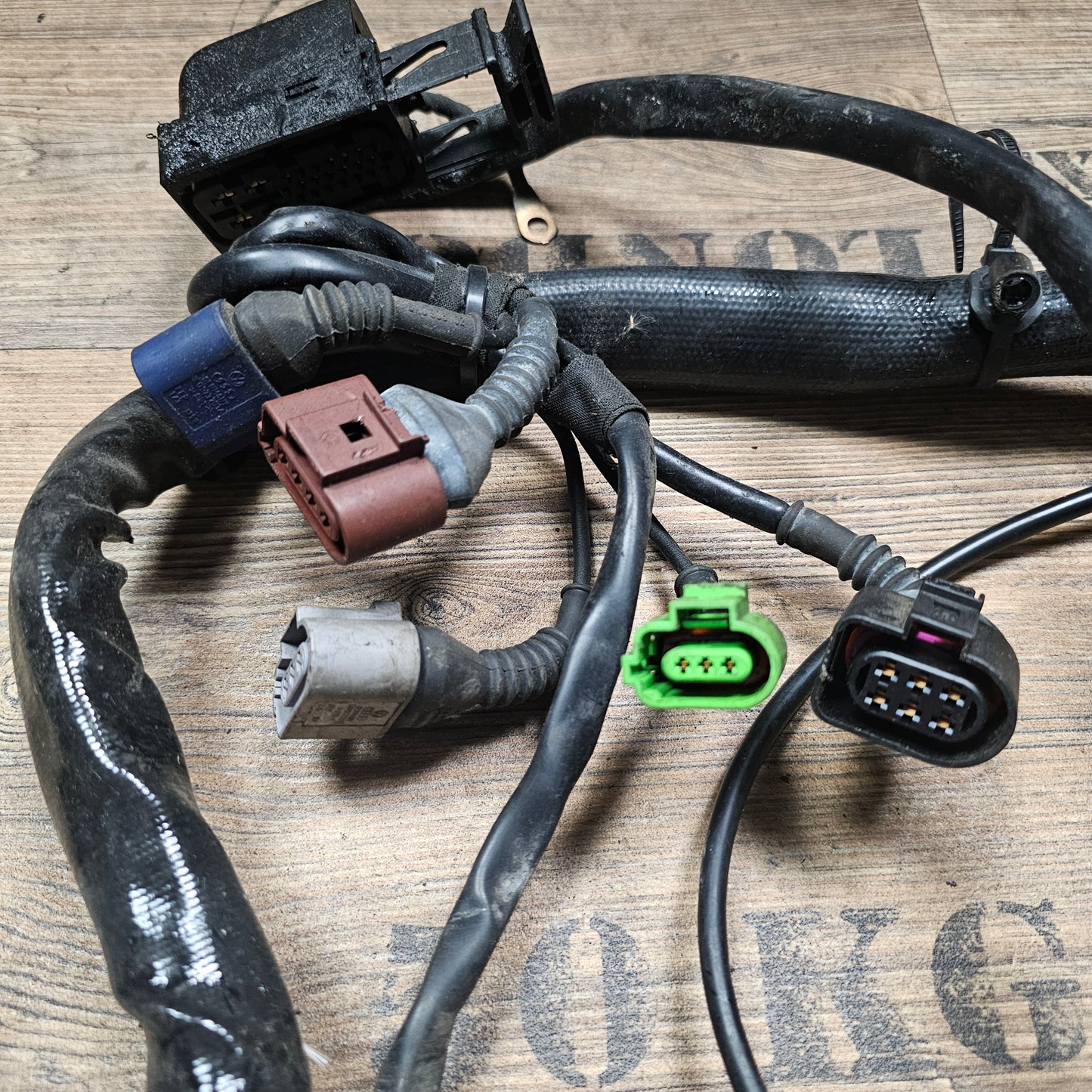 Motorkabelbaum / Kabelbaum Motor Audi A4 B6 2.4 V6 BDV Automatik 8E1 971 072 LR - gebraucht