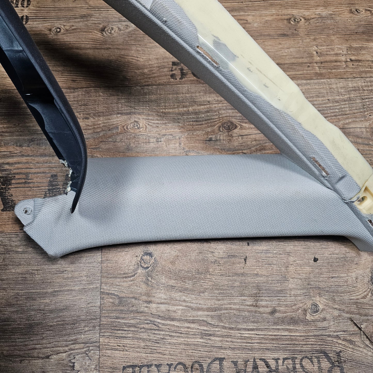 Säulenverkleidung C/D-Säule links oben silber Audi A6 4F 4F5 867 287 - gebraucht