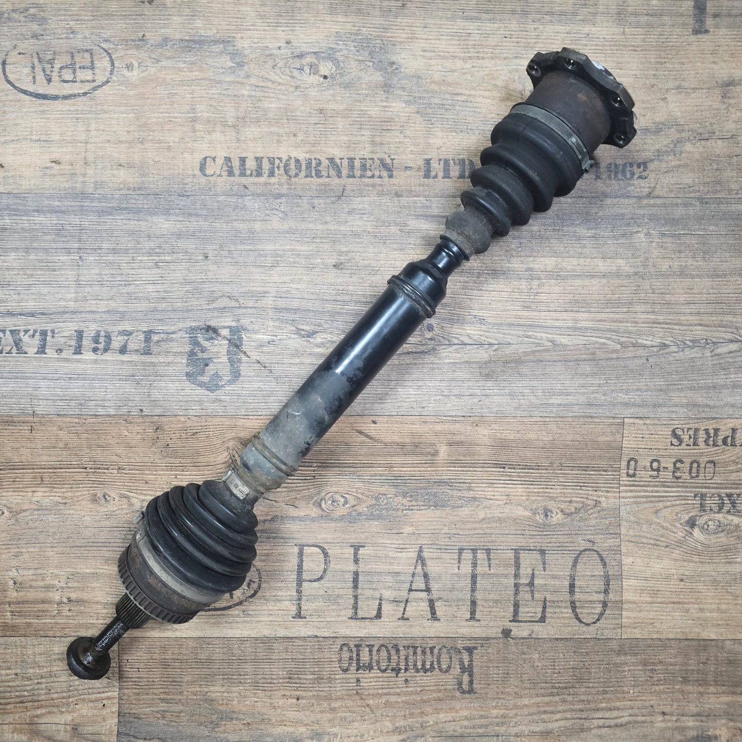 Antriebswelle vorne rechts Audi 80 B4 Limousine / Avant 8E0 407 271 AG - gebraucht