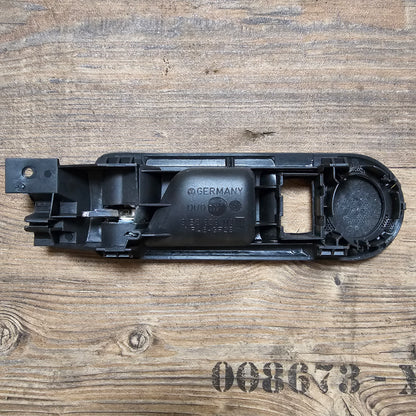 Innen Türöffner hinten links 3B0 839 113 für VW Golf IV